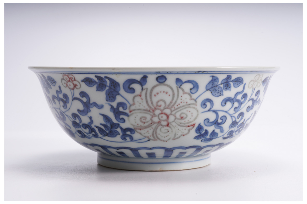 好評特価中国美術　時代物　古美術　古染付　釉里紅茶碗　　辰砂　唐物　径19ｃｍ高さ7.5ｃｍ 染付